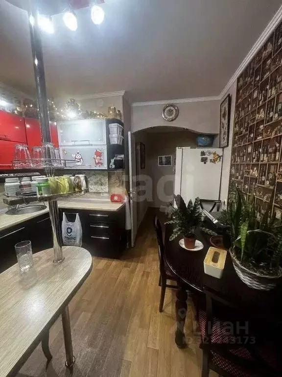 4-к кв. Ямало-Ненецкий АО, Ноябрьск Холмогорская ул., 37А (80.0 м) - Фото 1