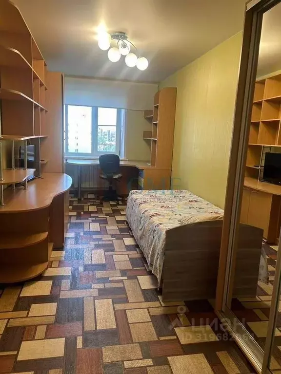 3-к кв. Новосибирская область, Новосибирск ул. Челюскинцев, 18 (58.0 ... - Фото 0