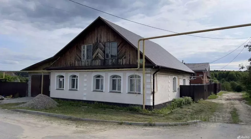 Дом в Свердловская область, Белоярский муниципальный округ, с. ... - Фото 1