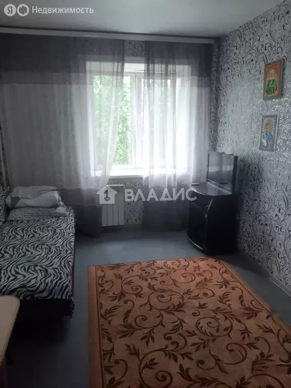 1к в 3-комнатной квартире (14 м) - Фото 0