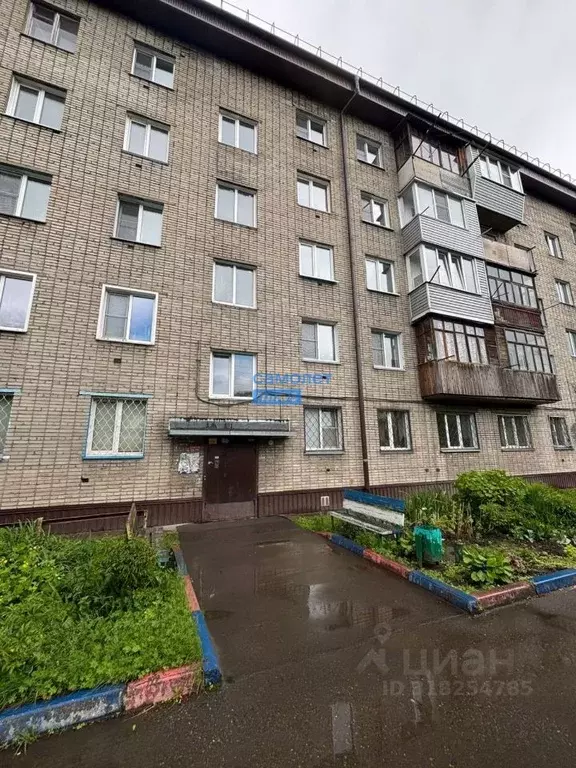 1-к кв. Алтайский край, Бийск ул. Революции, 99 (31.2 м) - Фото 0