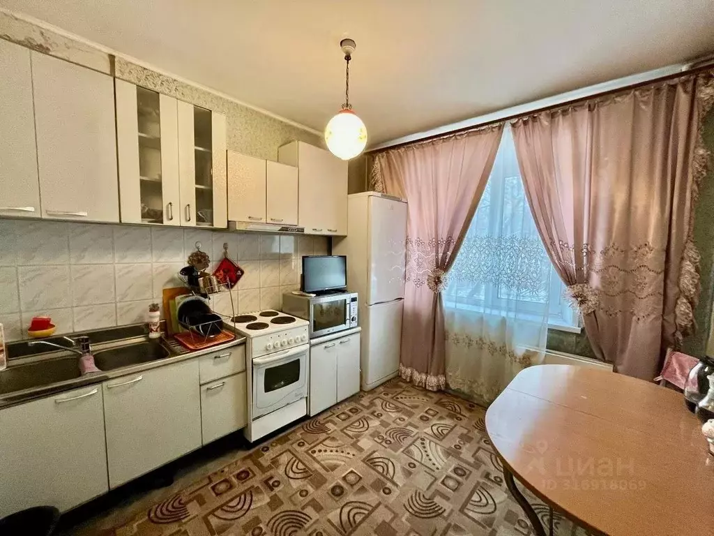 2-к кв. Хакасия, Абакан ул. Комарова, 20 (51.0 м) - Фото 0