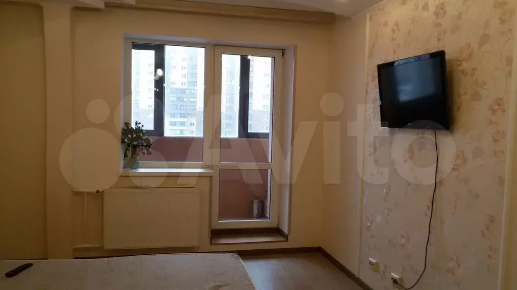 1-к. квартира, 46 м, 5/24 эт. - Фото 1