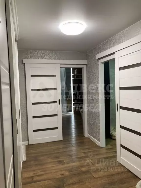 2-к кв. Тюменская область, Тюмень Народная ул., 10 (64.4 м) - Фото 2