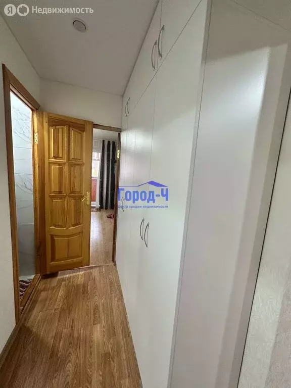 3-комнатная квартира: Чебоксары, улица Лебедева, 9 (65 м) - Фото 1