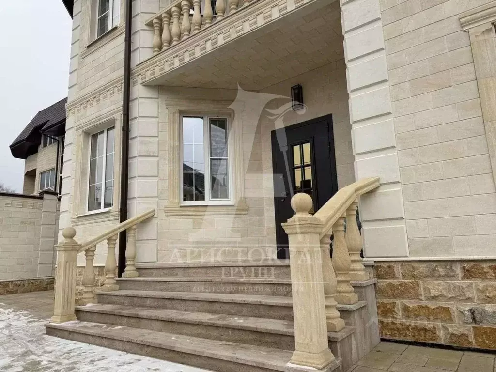 Дом в Ставропольский край, Пятигорск Интернациональный пер., 8 (291 м) - Фото 1