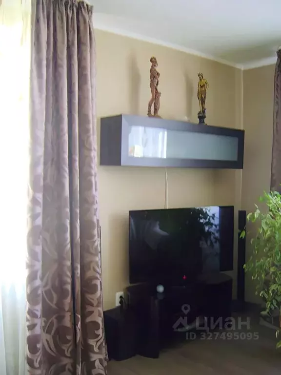 1-к кв. Крым, Феодосия бул. Старшинова, 10 (37.0 м) - Фото 2