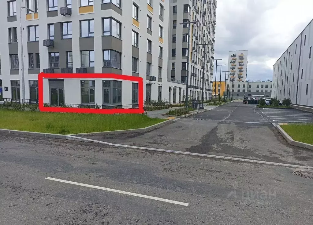 Помещение свободного назначения в Санкт-Петербург пос. Парголово, ул. ... - Фото 1