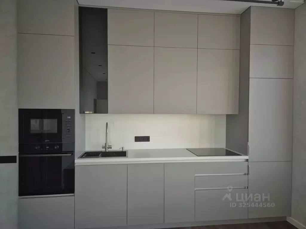 3-к кв. Новосибирская область, Новосибирск Военная ул., 51 (75.0 м) - Фото 1