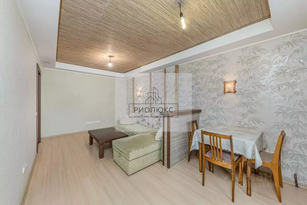 3-к кв. Челябинская область, Челябинск Солнечная ул., 42 (62.6 м) - Фото 2