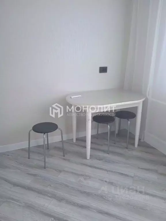 1-к кв. Белгородская область, Старый Оскол Королева мкр, 8 (38.0 м) - Фото 2