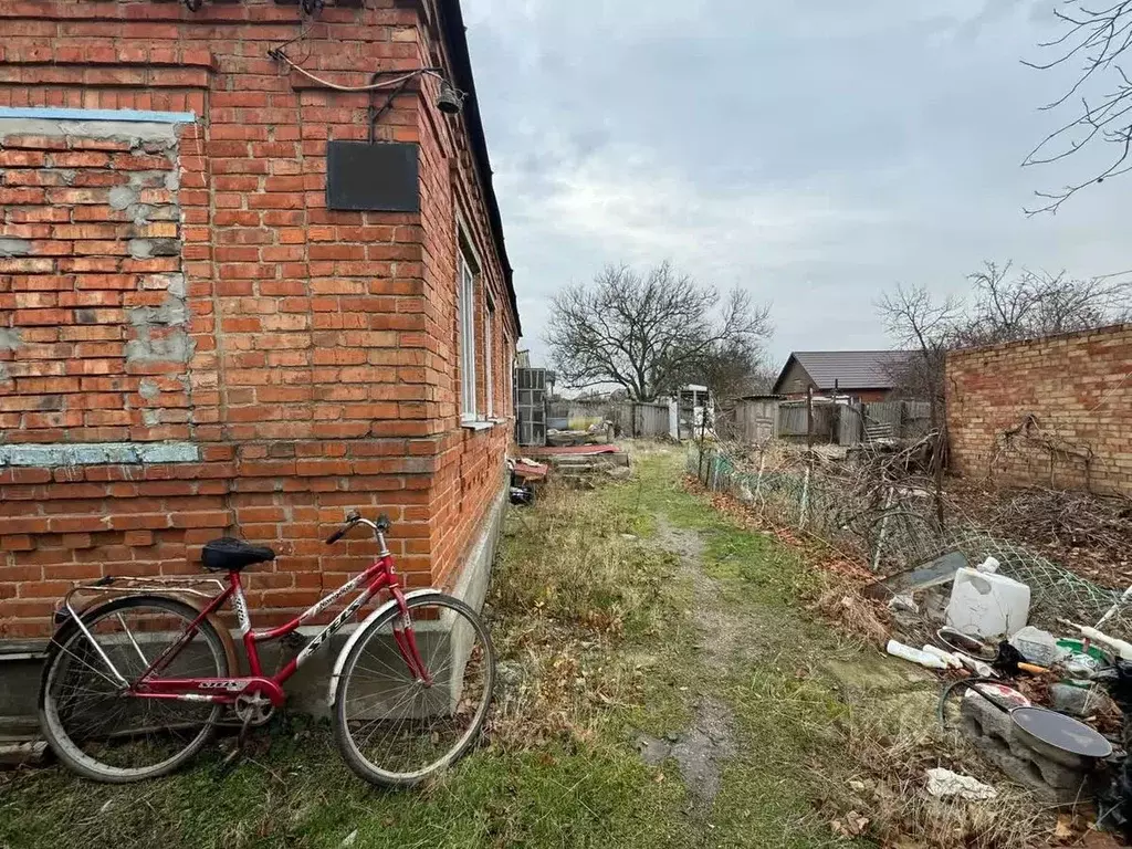 Дом в Краснодарский край, Ейское городское поселение, пос. Широчанка ... - Фото 1