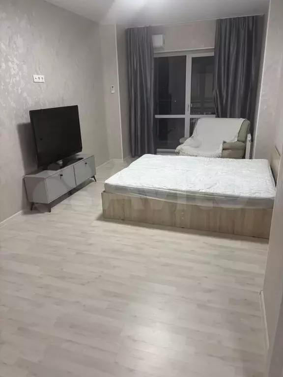 1-к. квартира, 43 м, 2/16 эт. - Фото 0