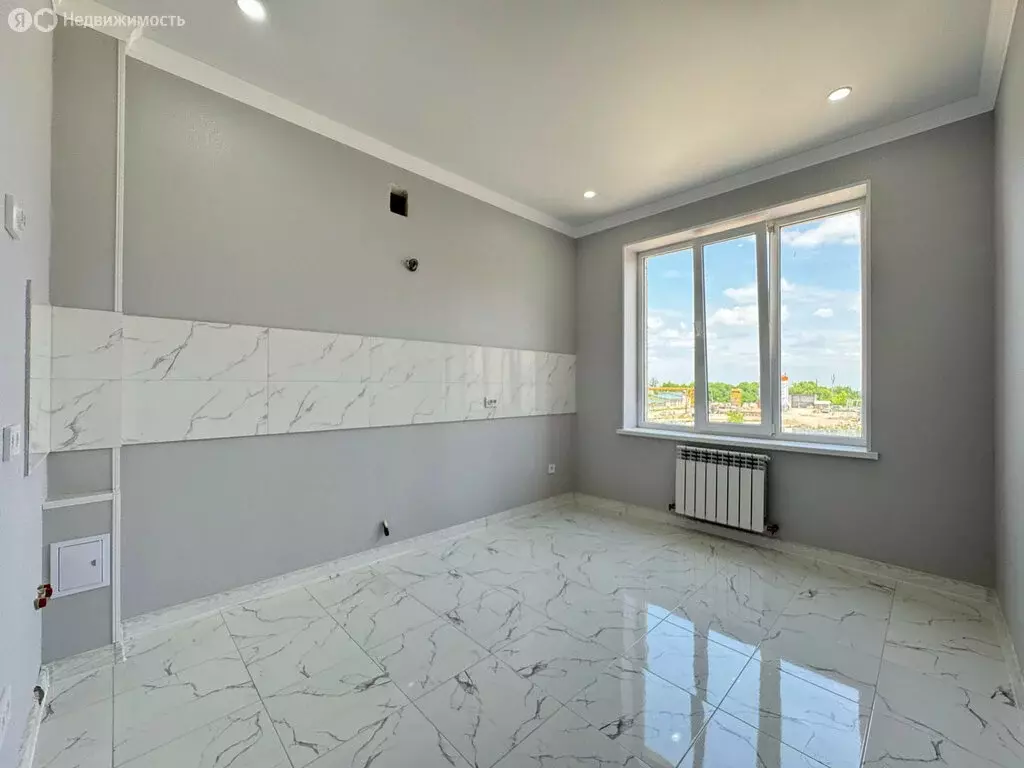 1-комнатная квартира: Нальчик, улица Мовсисяна, 9 (38 м) - Фото 1