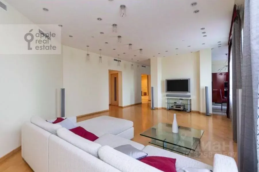 3-к кв. Москва Мосфильмовская ул., 70к1 (147.0 м) - Фото 1