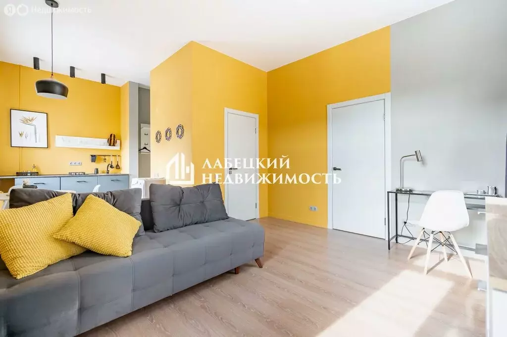 5-комнатная квартира: Санкт-Петербург, Расстанная улица, 3 (81.4 м) - Фото 1