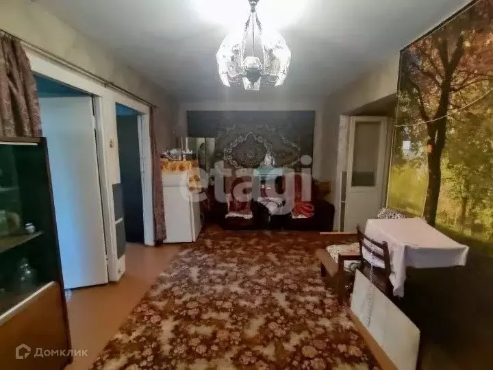 Продаётся 4-к квартира, 59.6 м - Фото 1