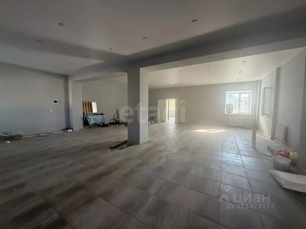 Дом в Ямало-Ненецкий АО, Салехард ул. Пушкина, 56 (450 м) - Фото 1