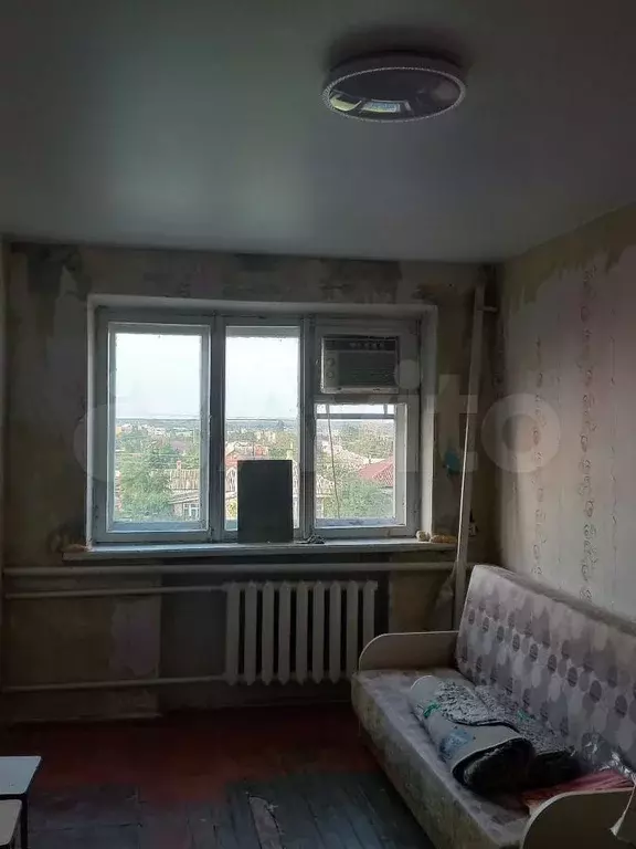 Комната 15,4 м в 4-к., 2/2 эт. - Фото 1