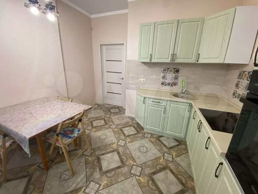 2-к. квартира, 59 м, 2/19 эт. - Фото 0