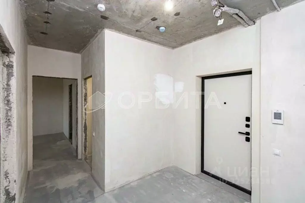 2-к кв. Тюменская область, Тюмень ул. Николая Машарова, 8 (77.0 м) - Фото 2