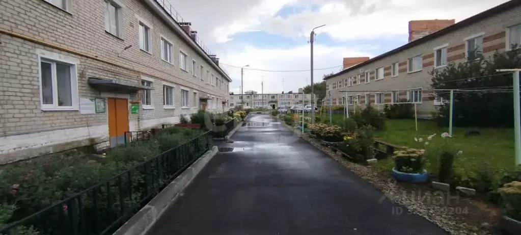 2-к кв. Брянская область, Погар рп ул. 1-й Квартал, 6 (40.6 м) - Фото 1