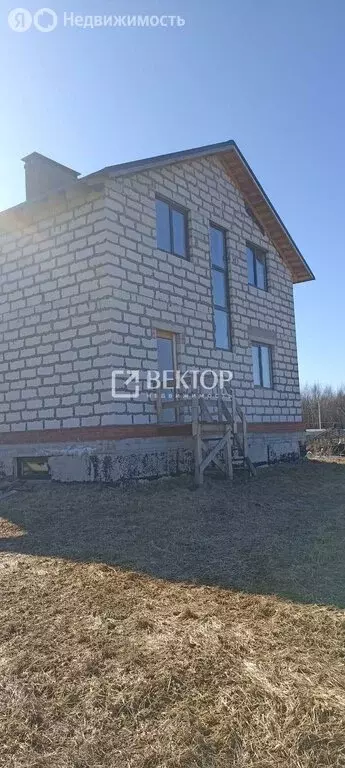 Дом в Зарубино, микрорайон Экоград, 1-й квартал, 57 (270 м) - Фото 0