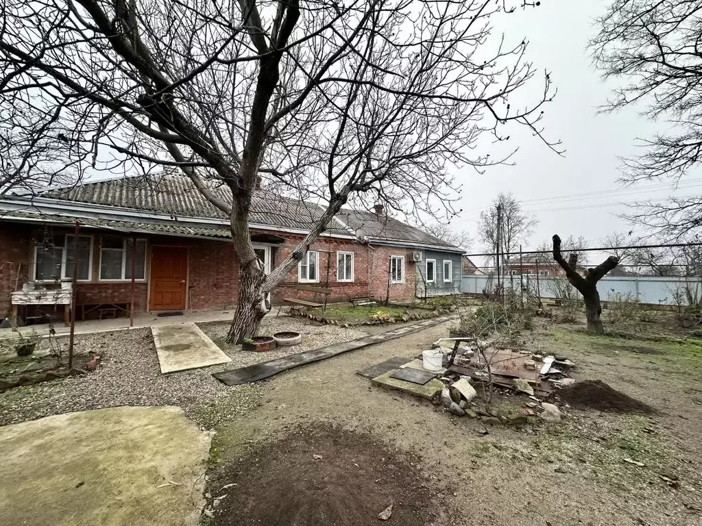 Дом в Краснодарский край, Щербиновский район, с. Глафировка ул. 2-я ... - Фото 1