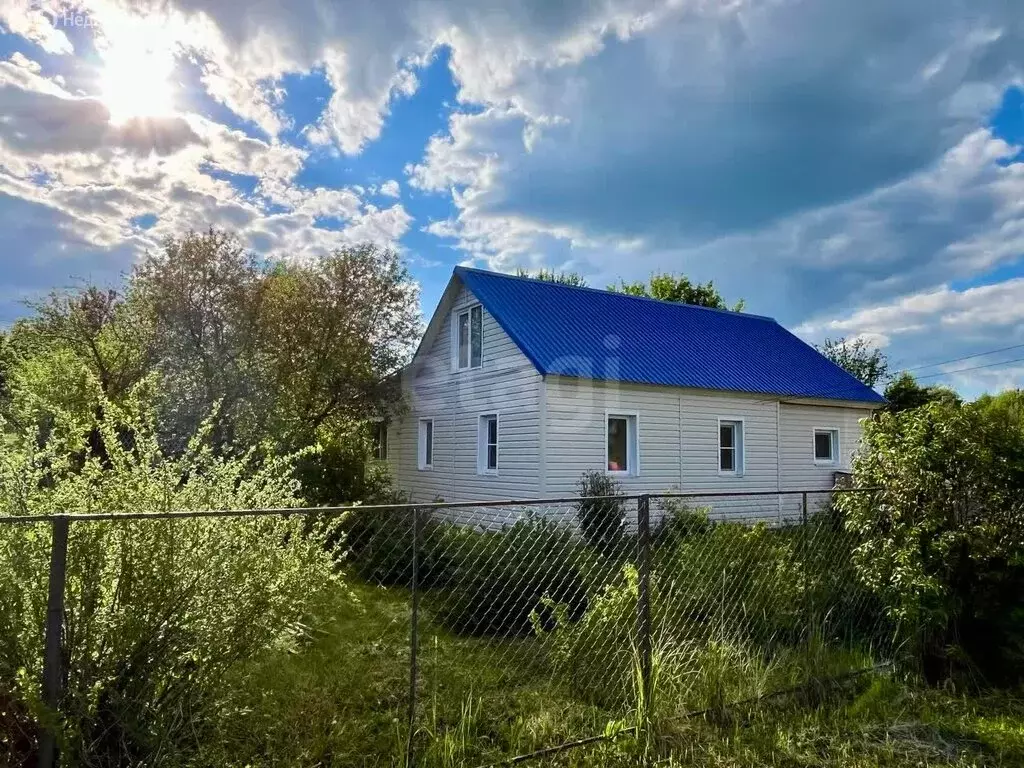 Дом в село Пятина, Советская улица (80 м) - Фото 0