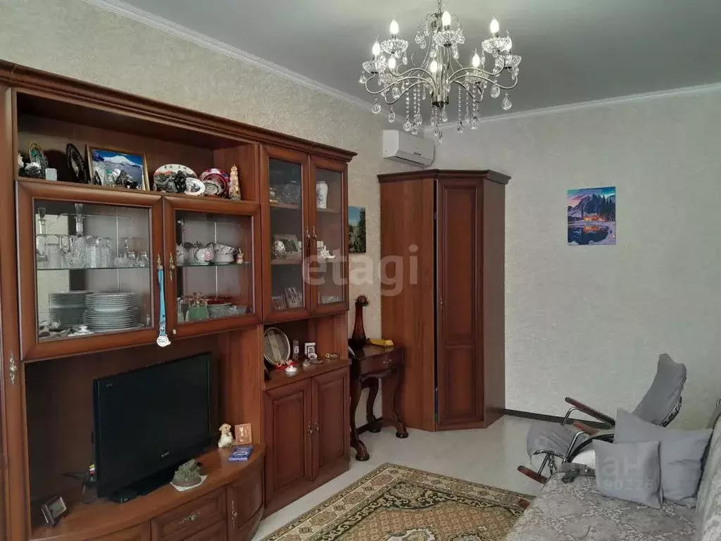 2-к кв. Краснодарский край, Горячий Ключ ул. Ленина, 207 (53.0 м) - Фото 0