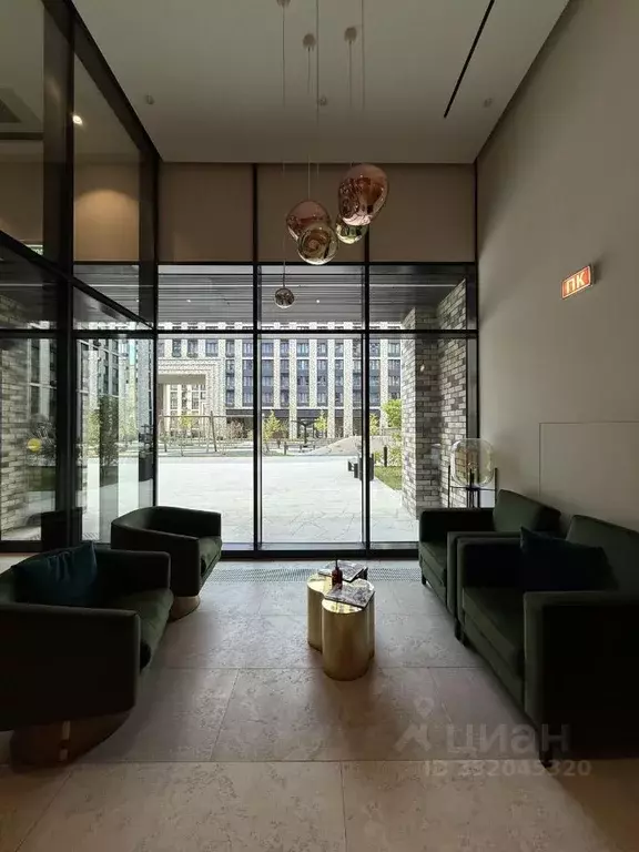 3-к кв. Москва Винницкая ул., 8к2 (105.1 м) - Фото 1