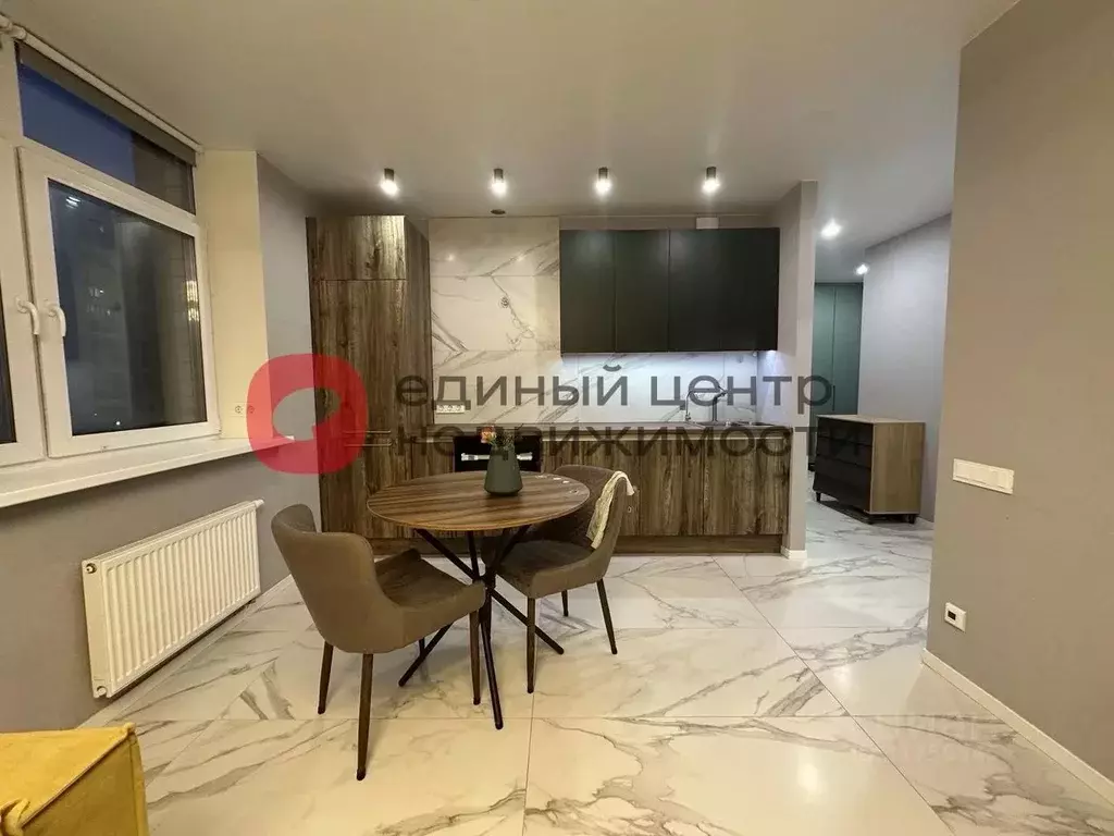 2-к кв. Тюменская область, Тюмень ул. Газовиков, 73к1 (54.4 м) - Фото 1