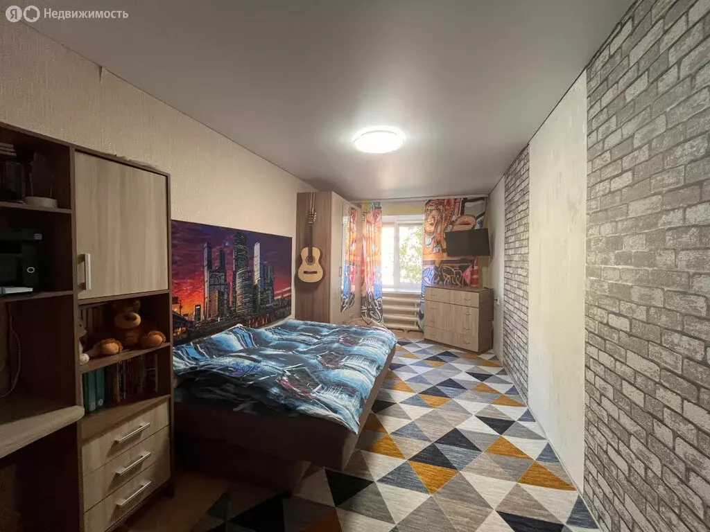 2-комнатная квартира: Ирбит, улица Мамина-Сибиряка, 5 (44.7 м) - Фото 0