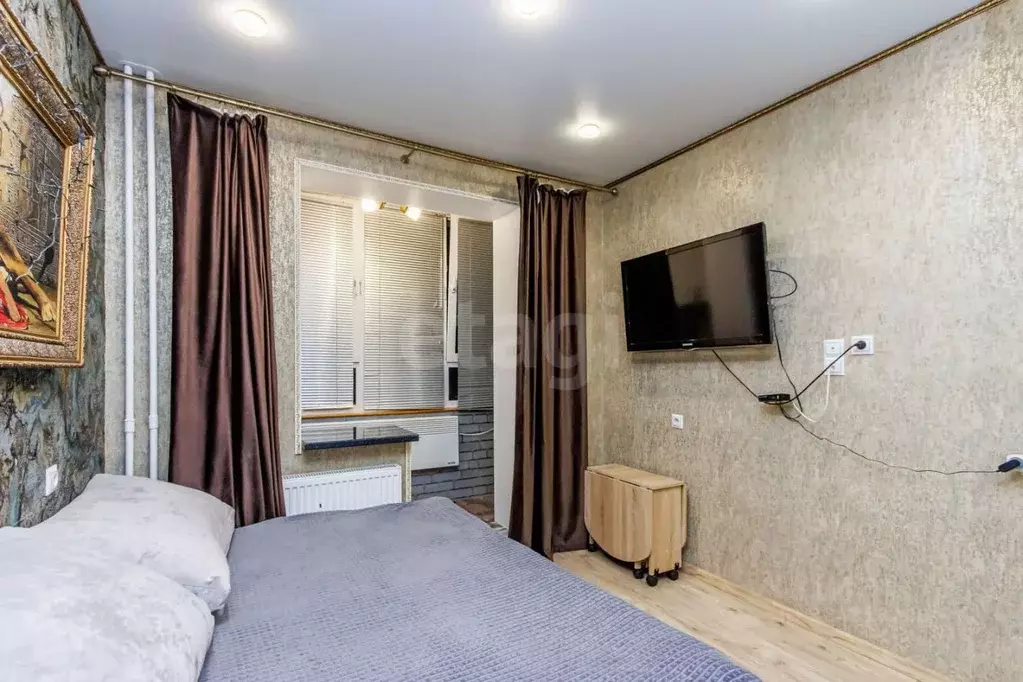 Студия Тюменская область, Тюмень ул. Новоселов, 111 (15.1 м) - Фото 1