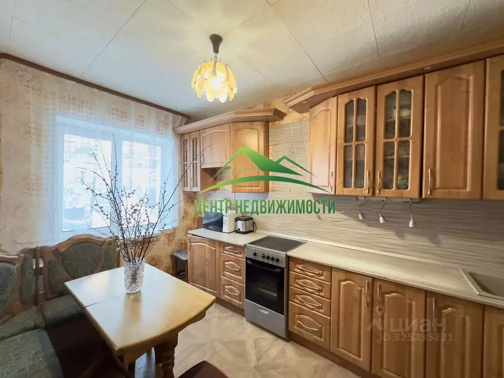 3-к кв. Магаданская область, Магадан Речная ул., 65 (70.1 м) - Фото 1