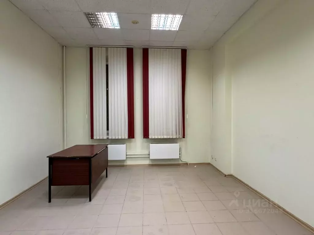 Помещение свободного назначения в Калужская область, Обнинск ул. ... - Фото 1