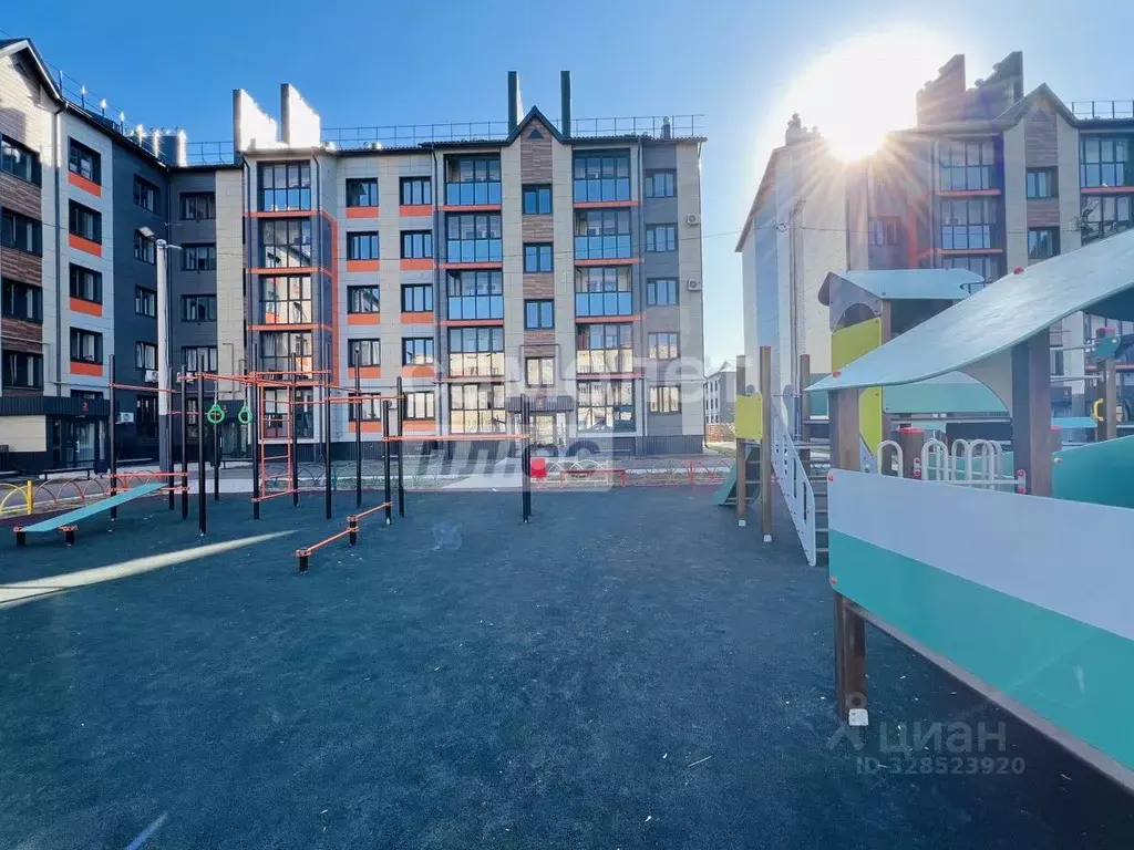 2-к кв. Башкортостан, Мелеуз ул. Шлычкова, 1 (65.4 м) - Фото 1