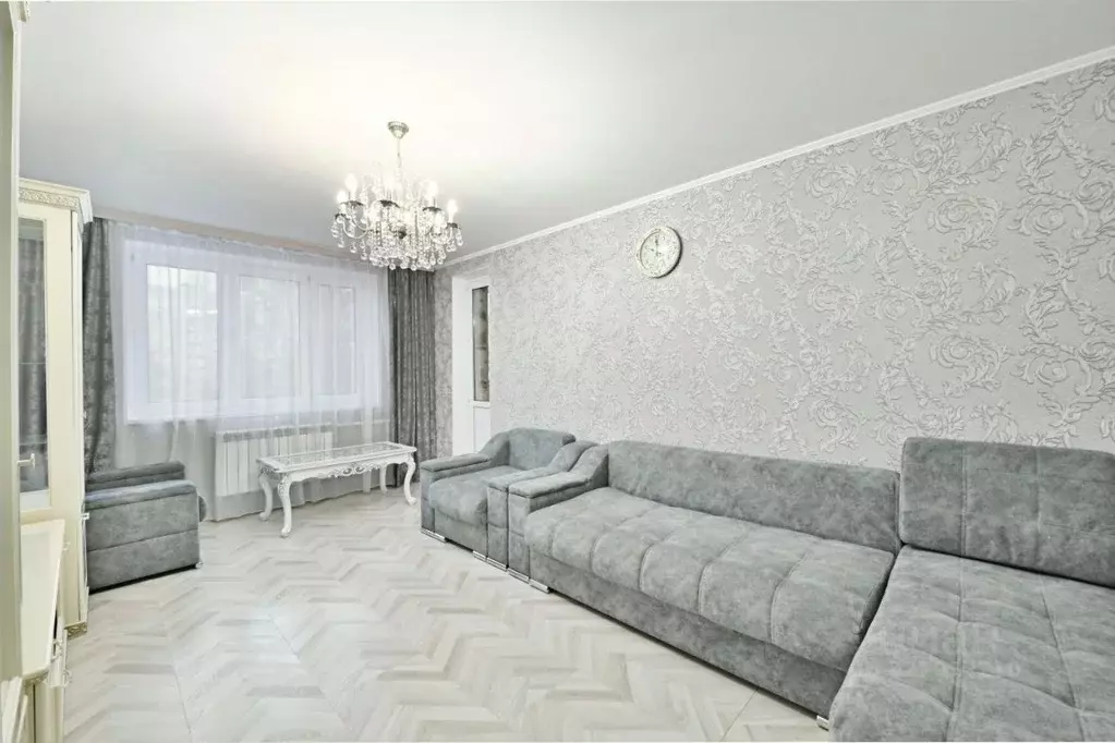 2-к кв. Московская область, Щелково Комсомольская ул., 22 (61.0 м) - Фото 1