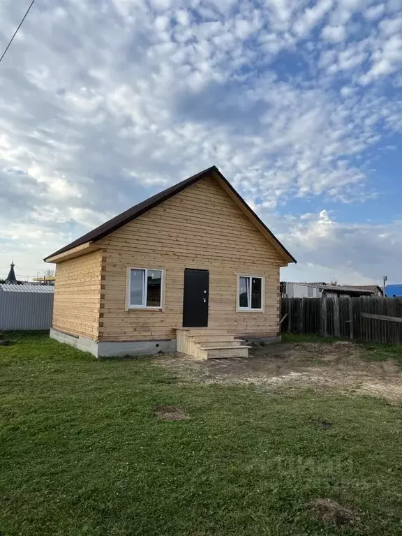 Дом в Красноярский край, Емельяново пгт ул. Родниковая (56 м) - Фото 1