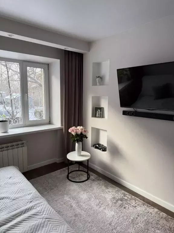 2-к кв. Омская область, Омск ул. Панфилова, 6 (42.0 м) - Фото 2