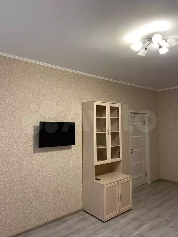 Комната 18 м в 3-к, 4/19 эт. - Фото 1