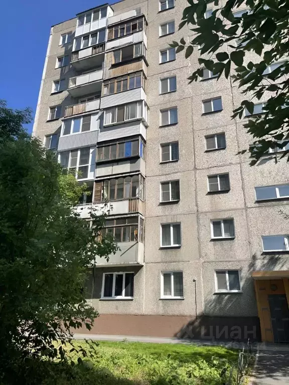4-к кв. Омская область, Омск ул. Чехова, 3 (78.8 м) - Фото 0