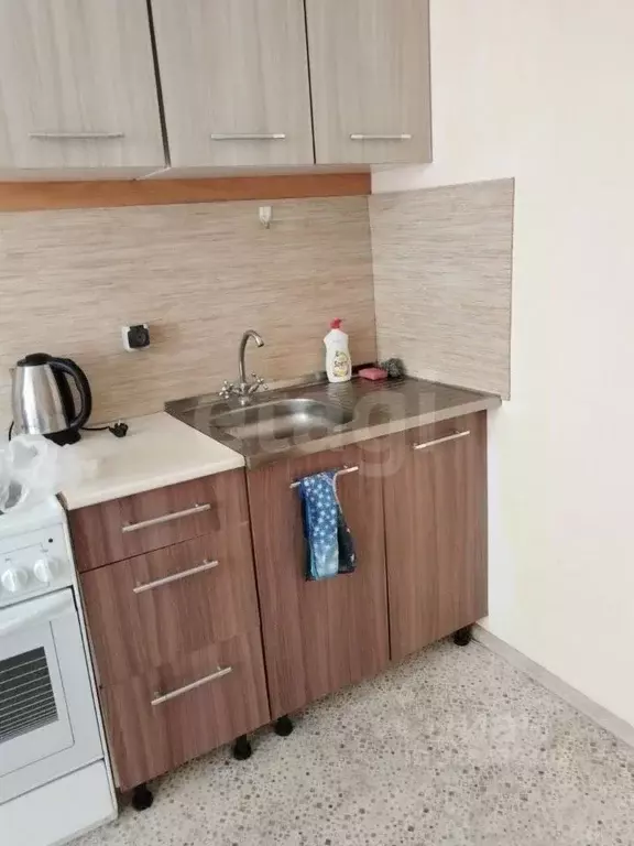 Студия Тюменская область, Тюмень ул. Новоселов, 117 (16.0 м) - Фото 1