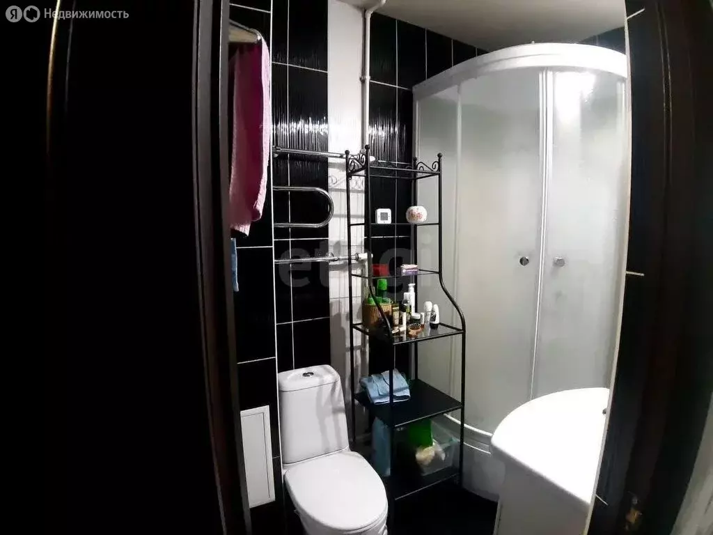 2-комнатная квартира: Горно-Алтайск, улица Павла Кучияк, 11 (48.7 м) - Фото 1