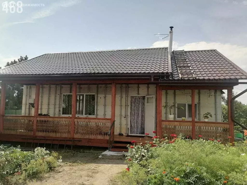 Дом в Черногорск, посёлок 7-й Шахты, 1-я линия (50 м) - Фото 0