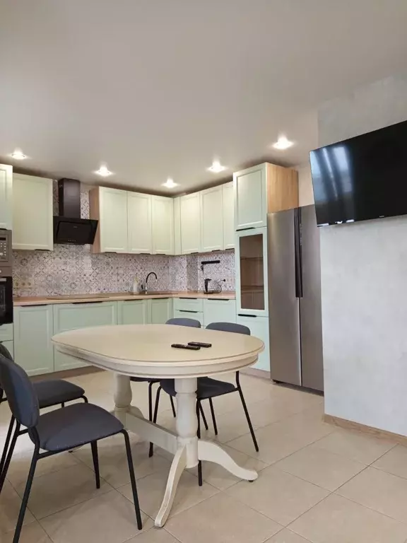 Продаётся 3-к квартира, 106.1 м - Фото 0