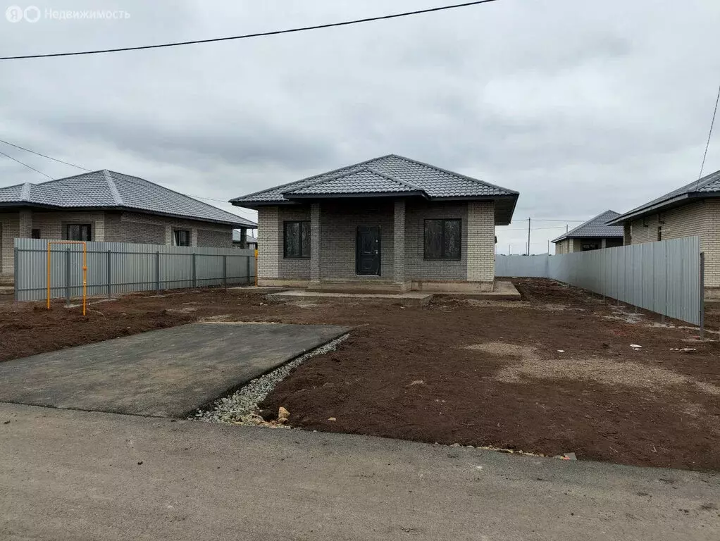 Дом в Благословенка, Северная улица (120 м) - Фото 1