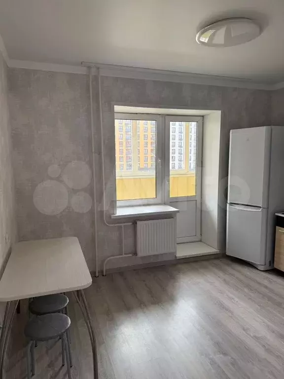 1-к. квартира, 39 м, 3/9 эт. - Фото 1