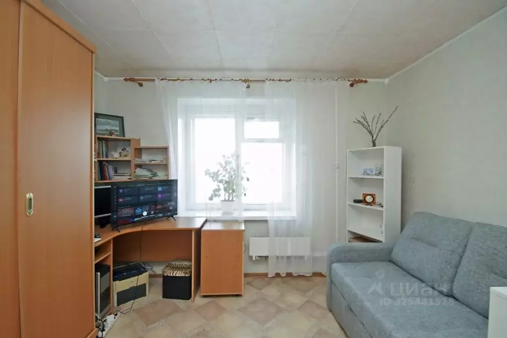 1-к кв. Омская область, Омск просп. Космический, 20к2 (36.8 м) - Фото 1