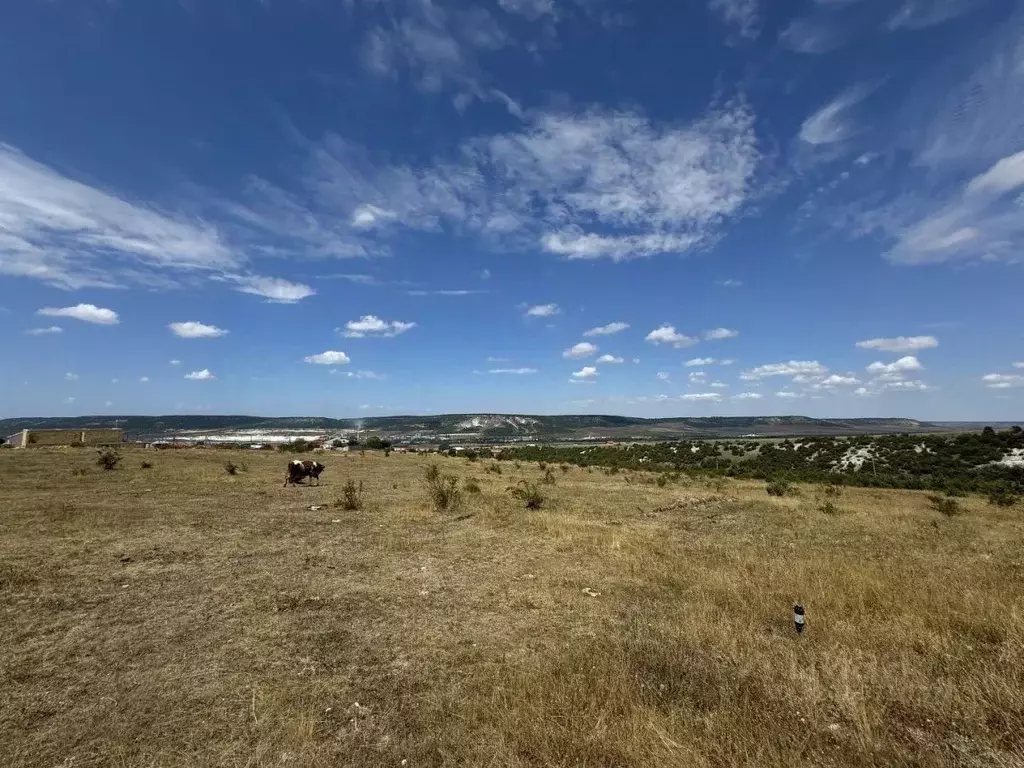 Участок в Крым, Бахчисарай ул. Имени Абдураима Решидова (6.0 сот.) - Фото 1